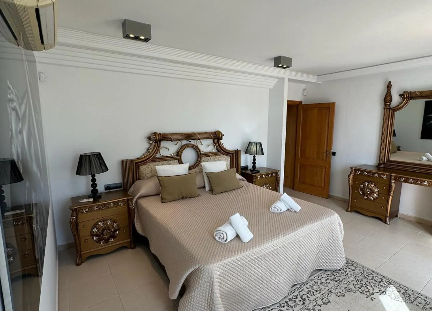 Villa Elisea Ibiza Town 0*,